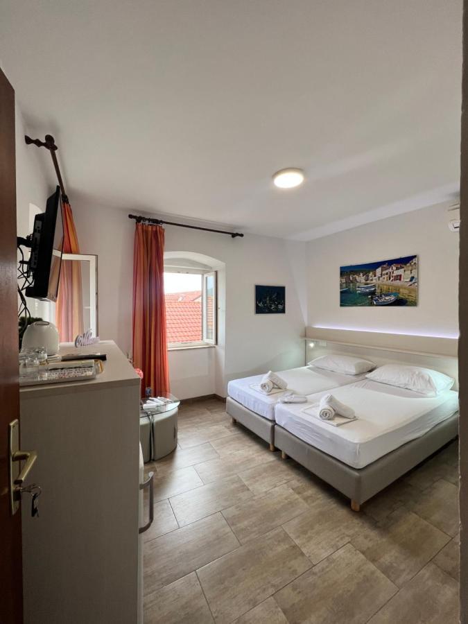 Residence Bella 스타리 그라드 외부 사진