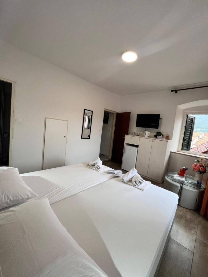 Residence Bella 스타리 그라드 외부 사진